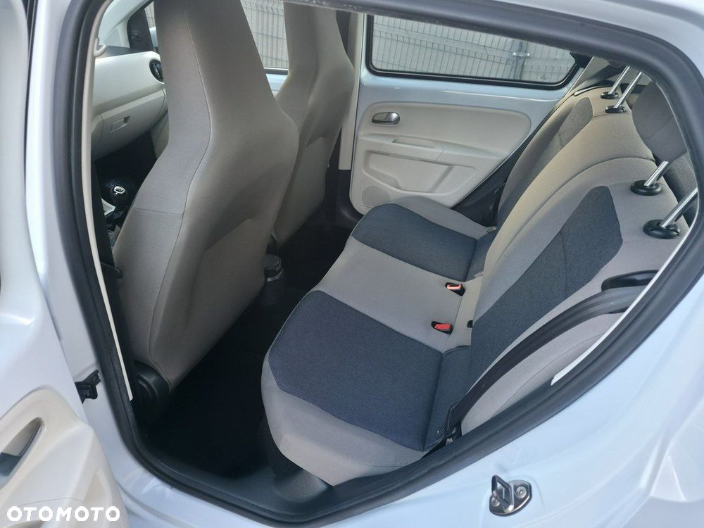 Volkswagen up! - 7