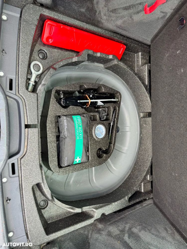 Volvo V50 DPF DRIVe Business Pro Edition - 29