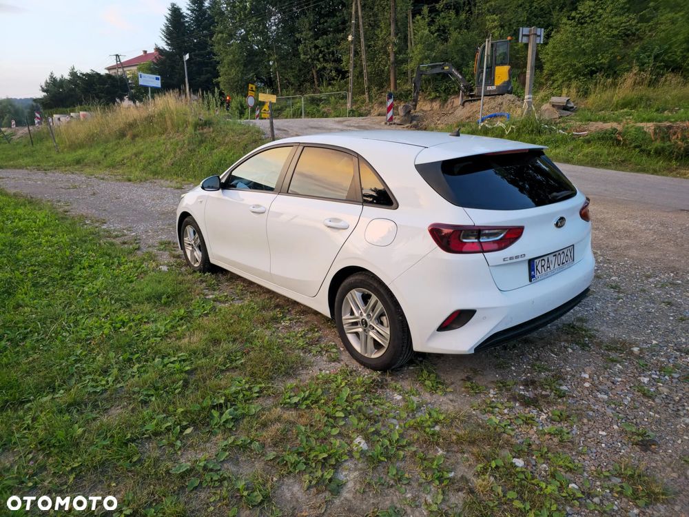 Kia Ceed - 6