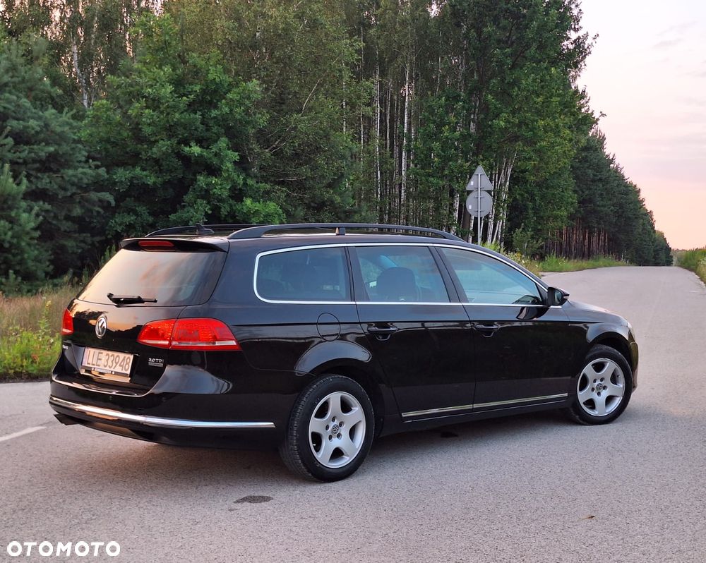 Volkswagen Passat 2.0 TDI Highline DSG - 4