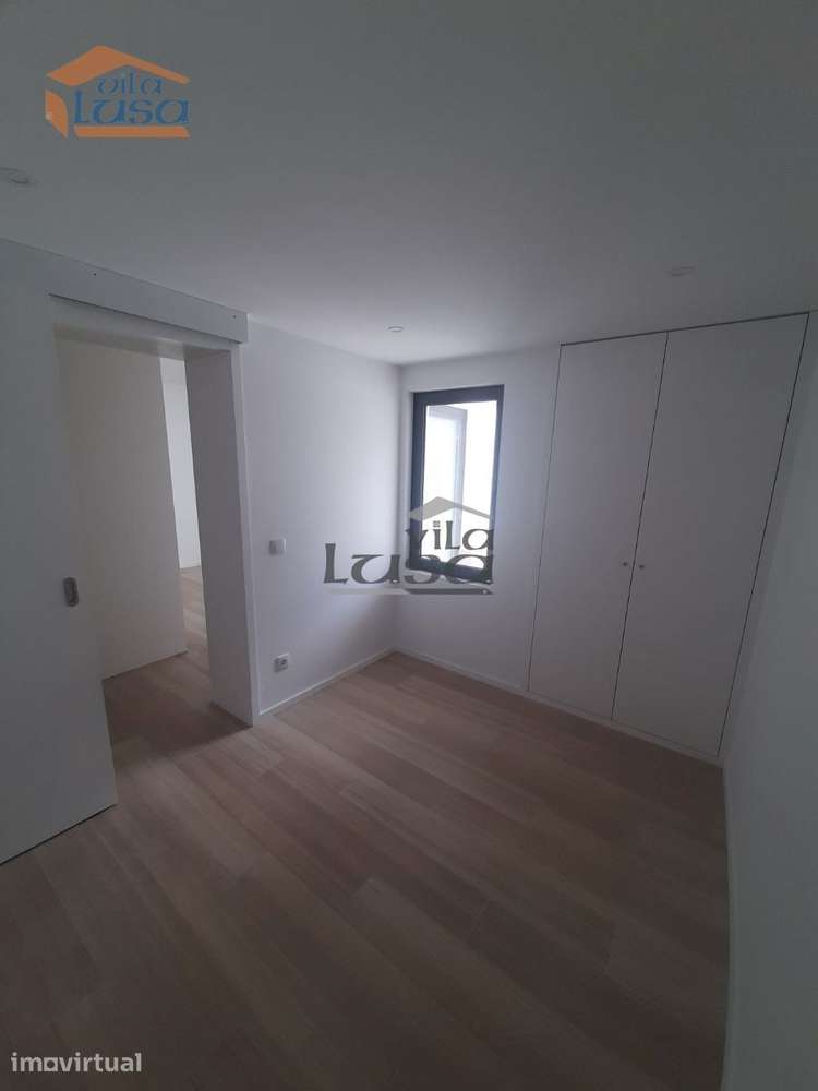 Casa T1, totalmente requalificada, junto à casa de saúde da Boavist... - Grande imagem: 5/7
