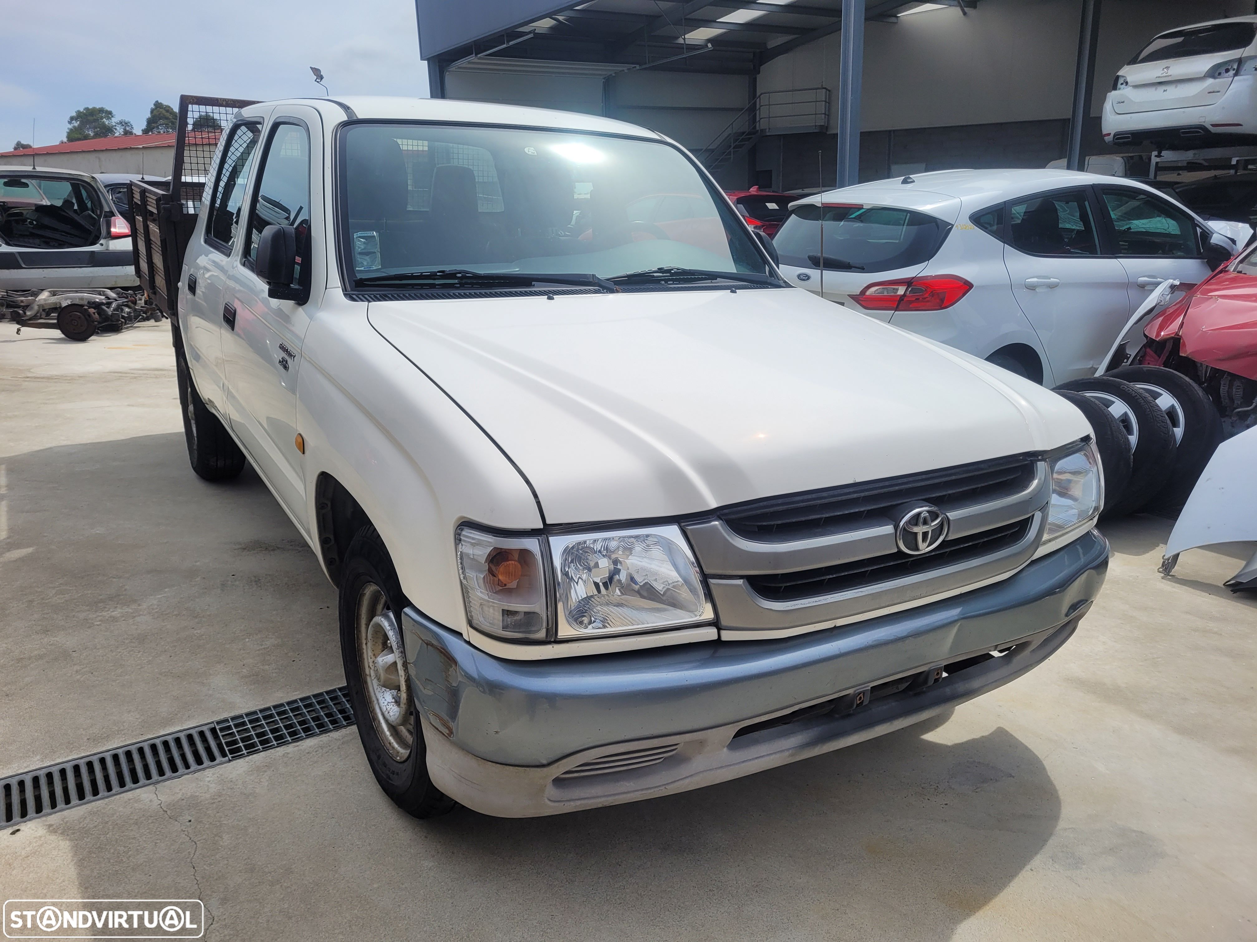Toyota Hilux 2004 D4d para peças - 1