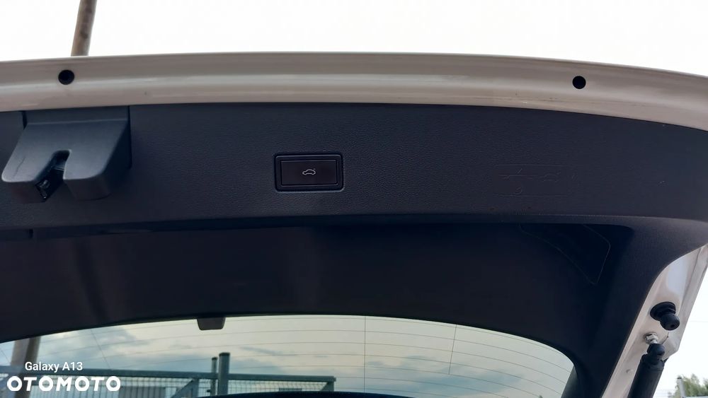 Volkswagen T-Roc 1.5 TSI ACT Premium - 23