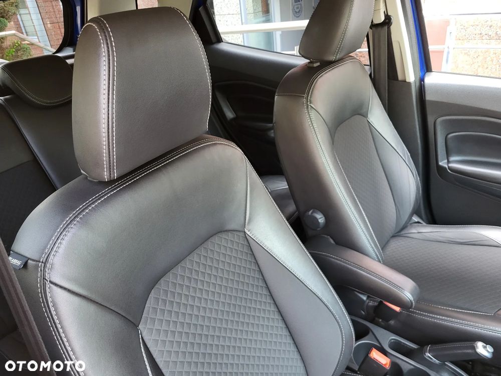 Ford EcoSport - 18