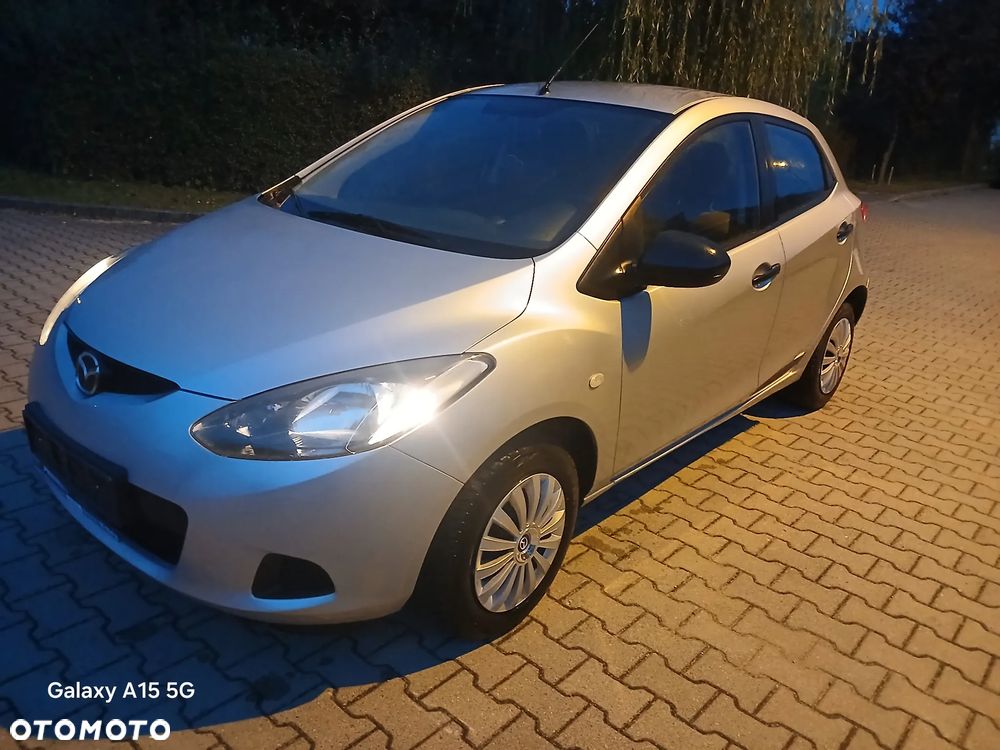 Mazda 2 - 1