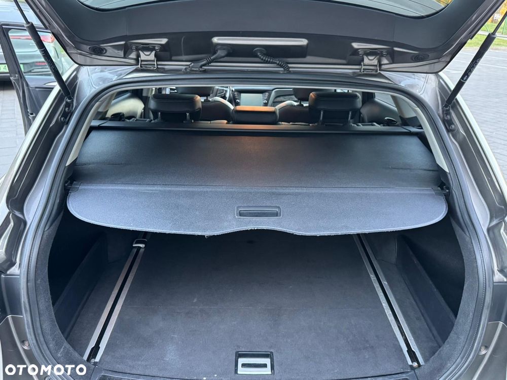 Toyota Avensis 2.0 D-4D Active Business - 21