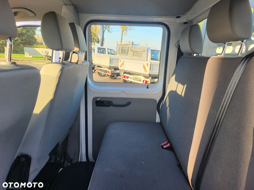 Volkswagen Transporter t5 lift doka super stan klima serwisowany - 13