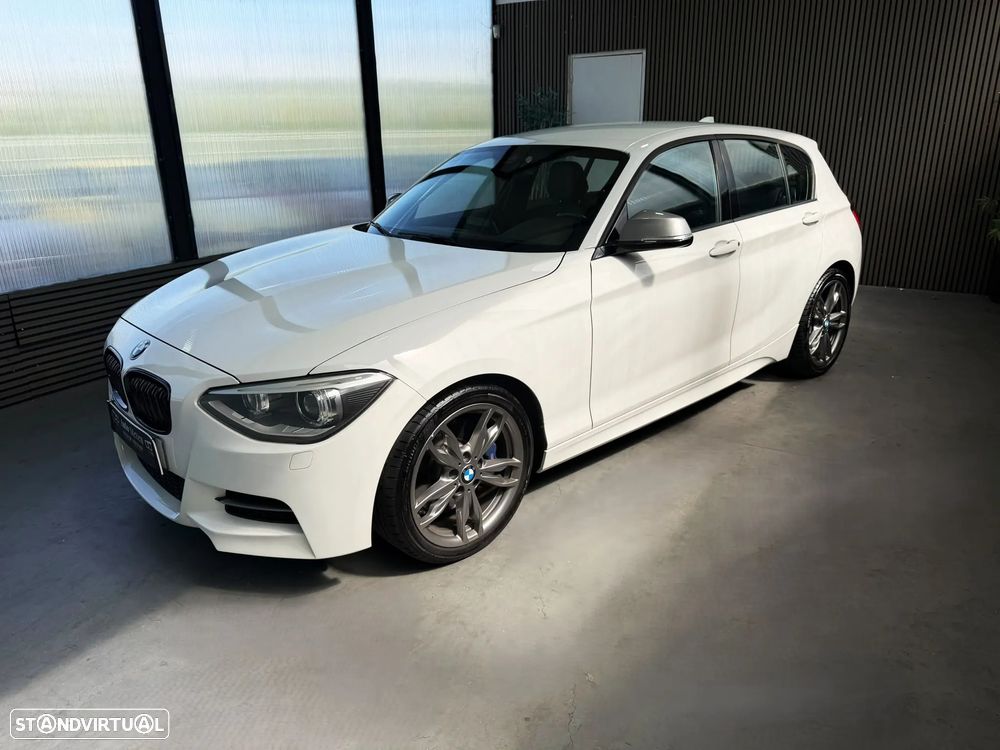 BMW M135i xDrive Sport-Aut. - 1