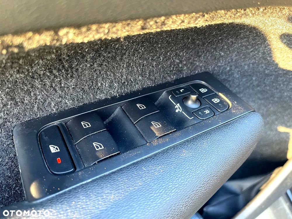 Volvo XC 40 T5 AWD Inscription - 28