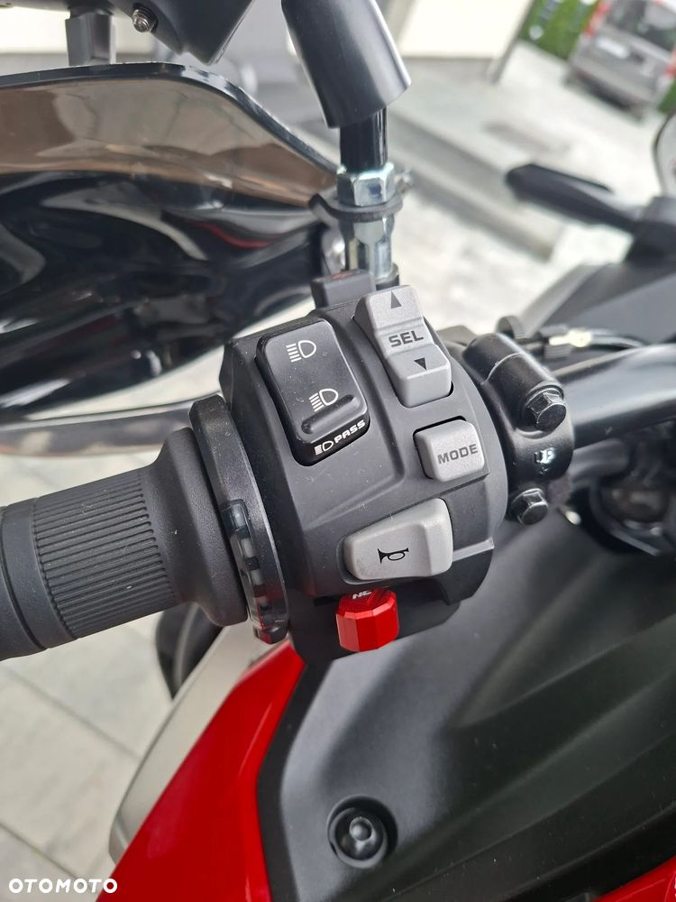 Honda NC - 17