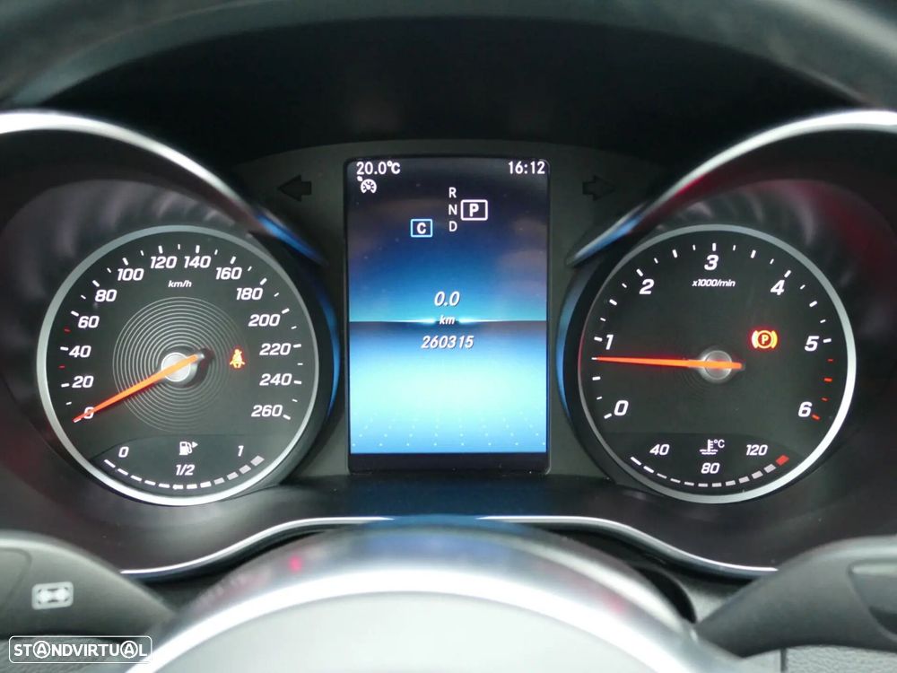 Mercedes-Benz C 220 d AMG Line - 18