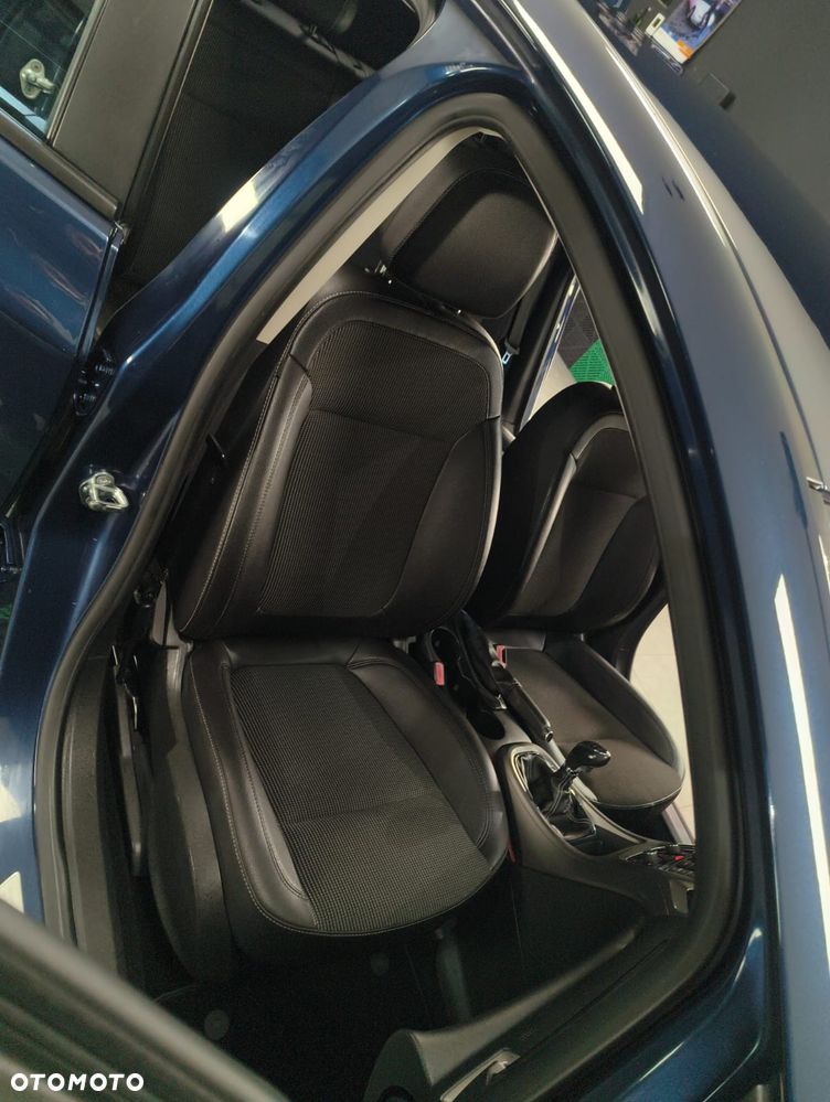 Opel Astra - 27