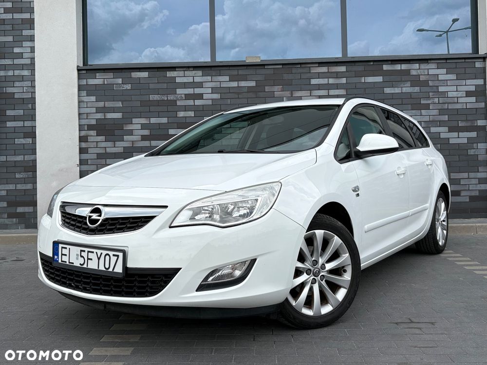 Opel Astra 1.4 150 Jahre - 2