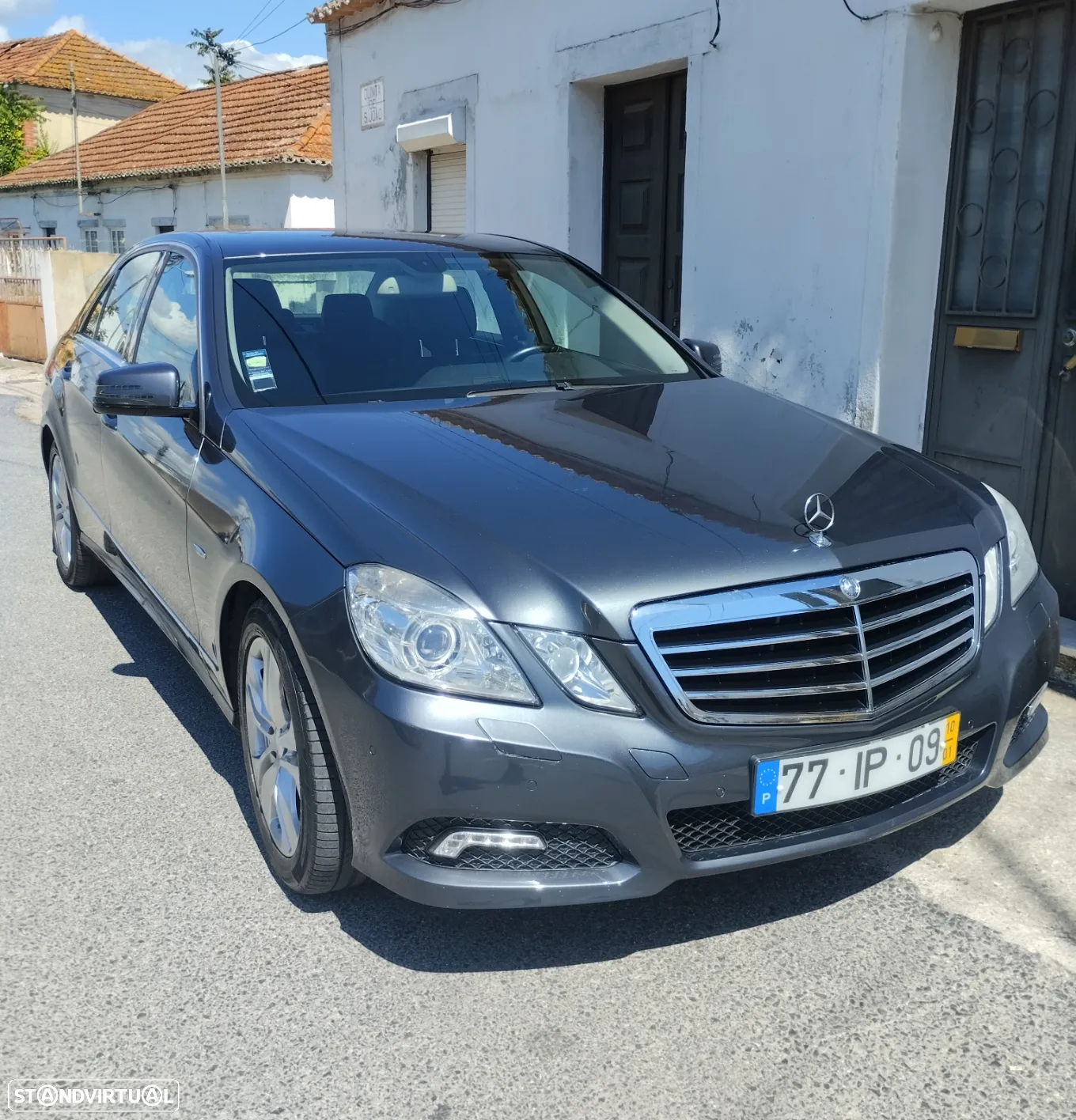 Mercedes-Benz E 250 CDi Avantgarde BlueEfficiency - 3