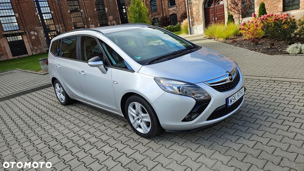 Opel Zafira 1.4 T Enjoy - 1