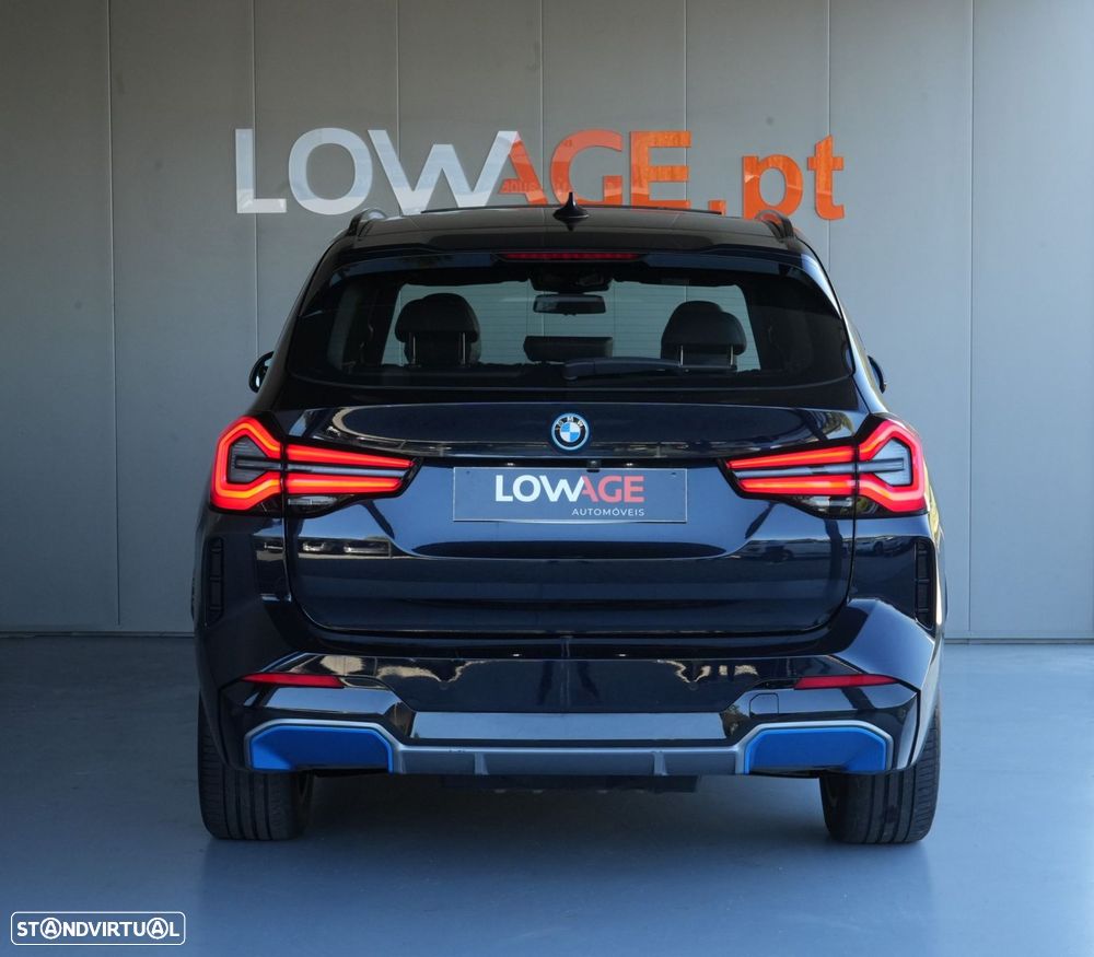 BMW iX3 M Sport Inspiring - 28