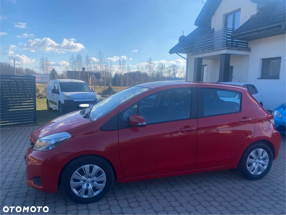 Toyota Yaris 1.0 Terra EU5 - 2