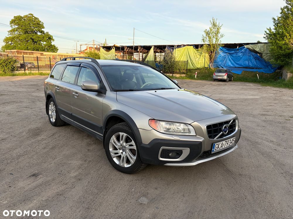 Volvo XC 70 3.2 AWD Momentum - 3