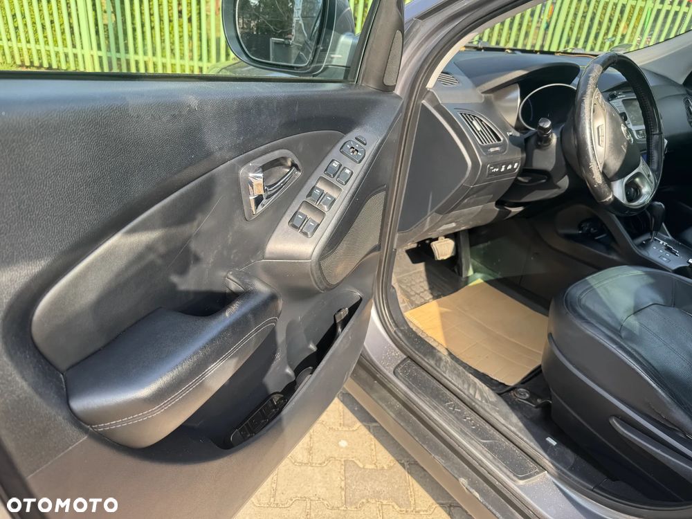 Hyundai ix35 2.0 CRDi 4WD Automatik Premium - 33