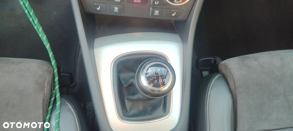 Audi Q3 2.0 TDI design - 28