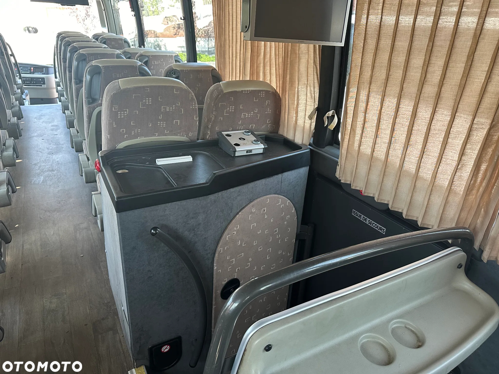 Bova VDL FHD 2 - 15