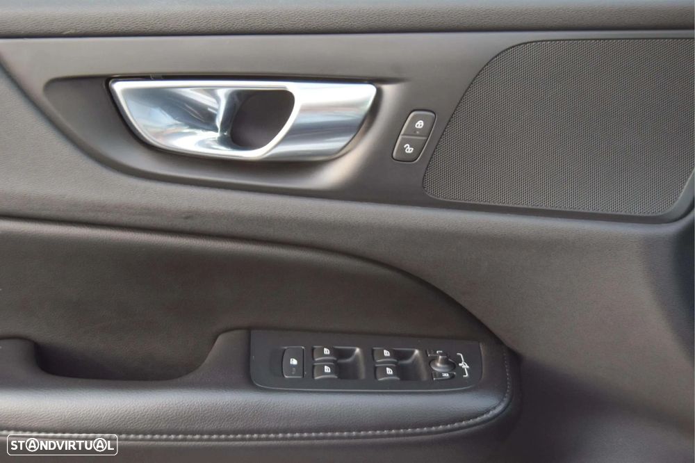 Volvo V60 2.0 T6 AWD TE Inscription Expression - 9