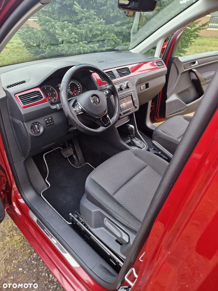 Volkswagen Caddy 2.0 TDI Trendline DSG - 4