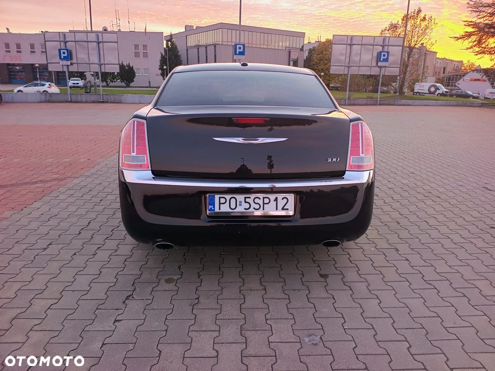 Chrysler 300 - 6