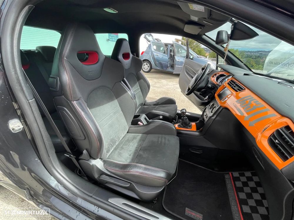 Citroën DS3 1.6 THP Racing - 24
