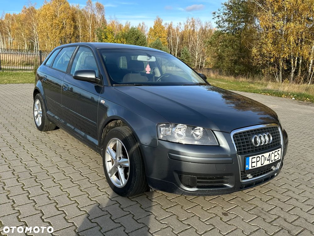 Audi A3 Sportback - 3
