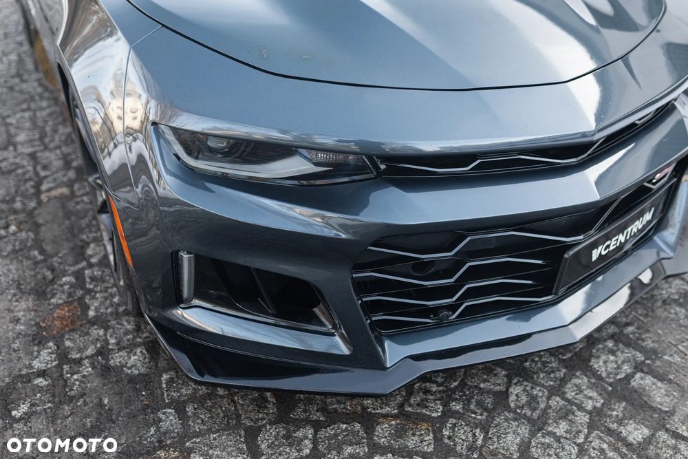 Chevrolet Camaro - 22