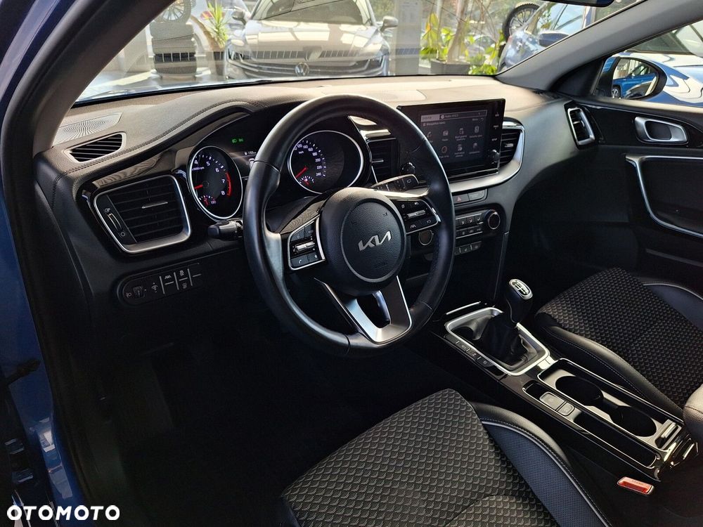 Kia Ceed 1.5 T-GDI L - 22