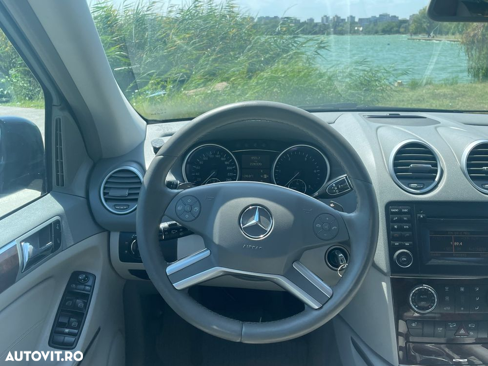 Mercedes-Benz ML 300 CDI BlueEfficiency Aut - 3