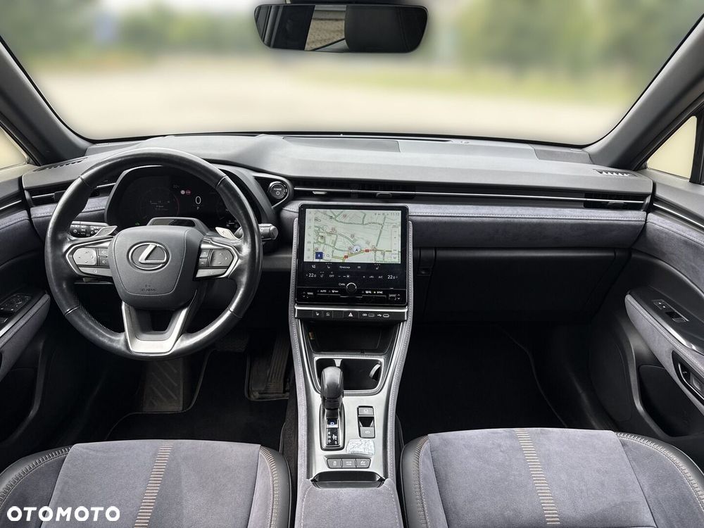 Lexus LBX 1.5 Hybrid Cool - 4