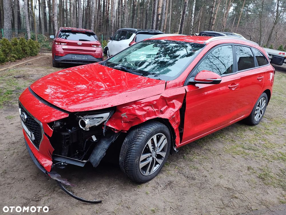 Hyundai i30 i30cw 1.4 Fifa World Cup Edition - 5