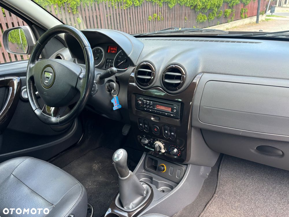Dacia Duster 1.6 16V 4x2 Laureate - 12