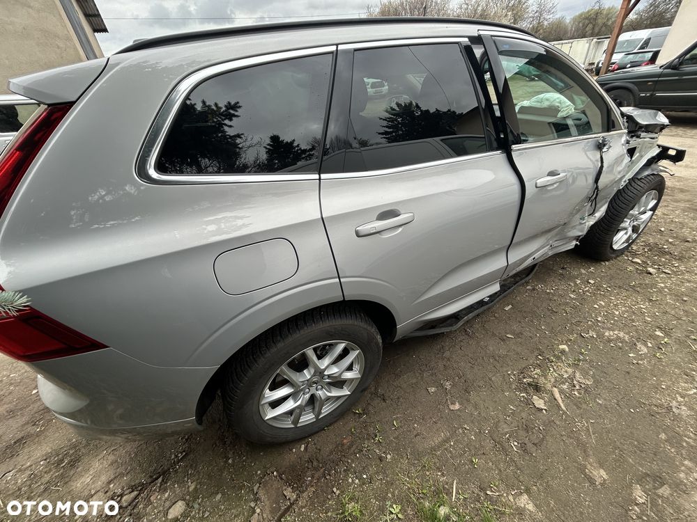 Volvo XC 60 B4 B Essential - 3