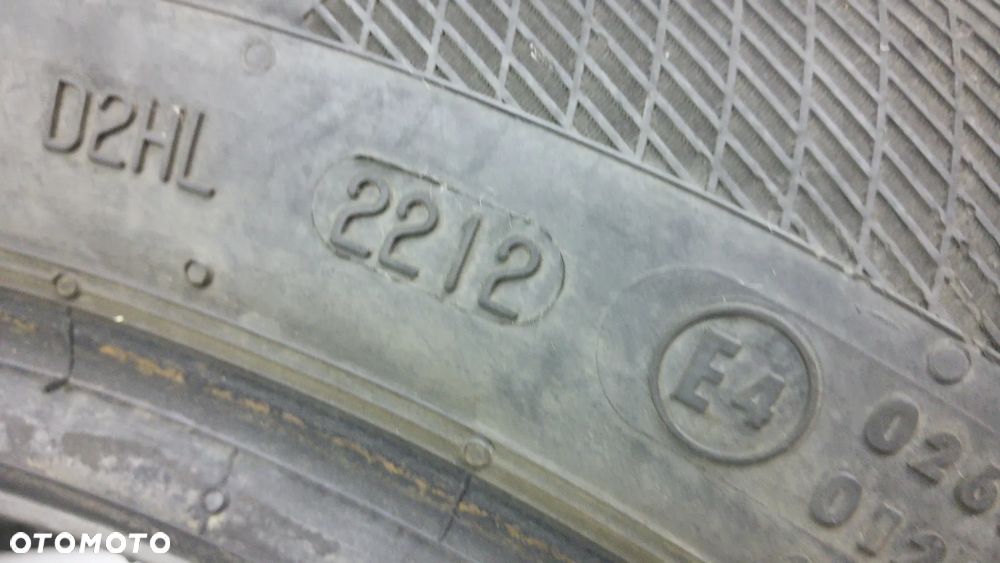 215/55R16 93 H Continental ContiWinterContact  TS 850 - 7