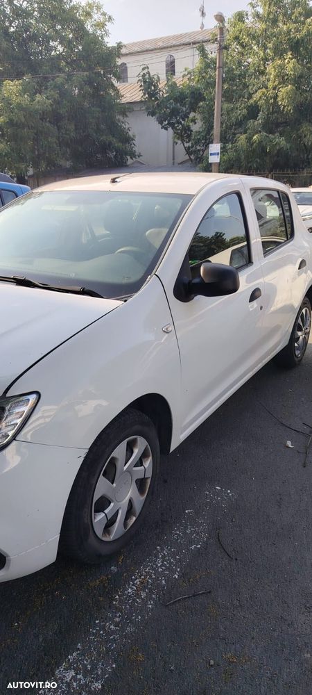 Dacia Sandero - 4