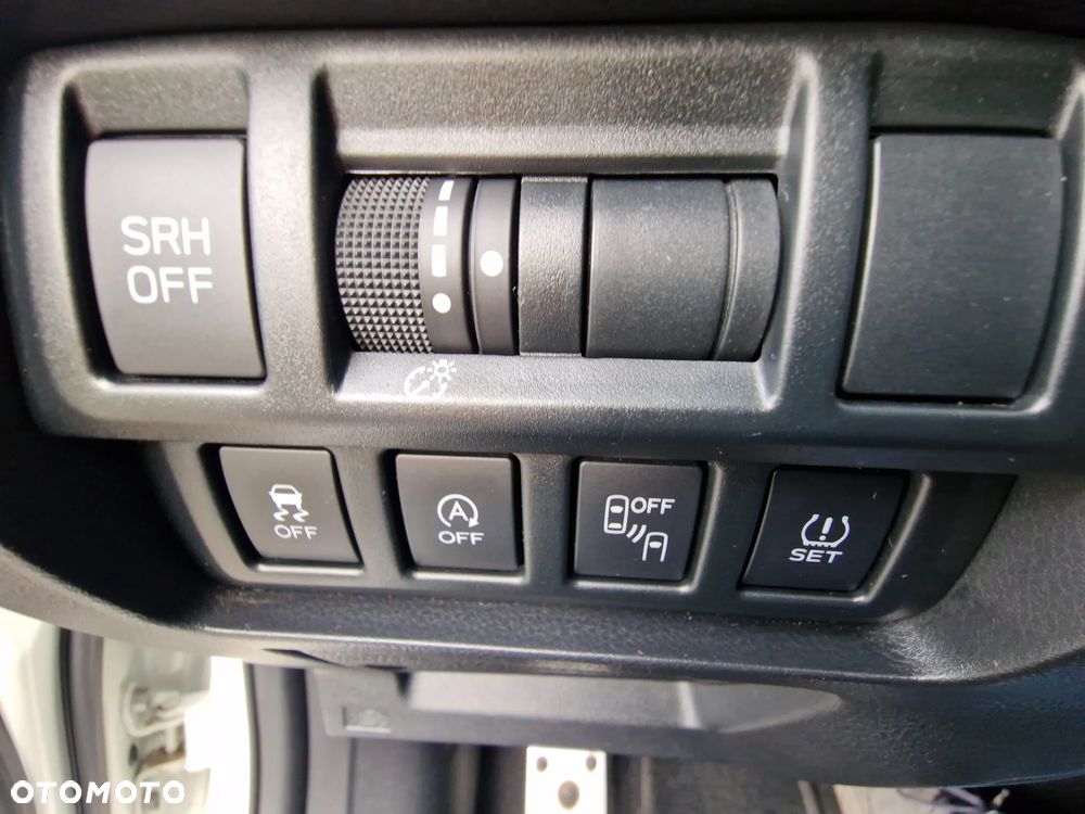 Subaru XV 2.0i Exclusive (EyeSight) Lineartronic - 21