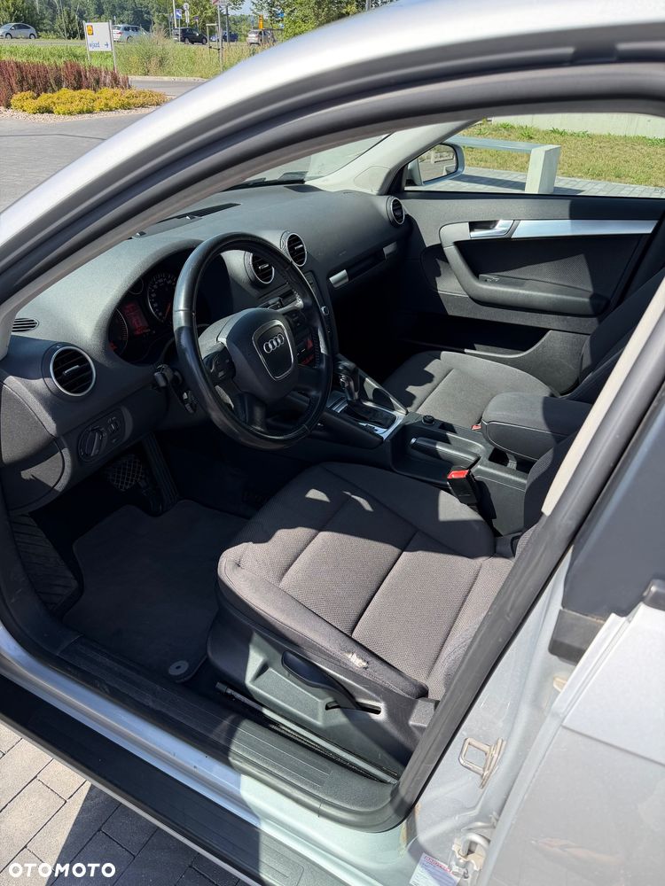 Audi A3 Sportback 2.0 TDI DPF Ambition S tronic - 9