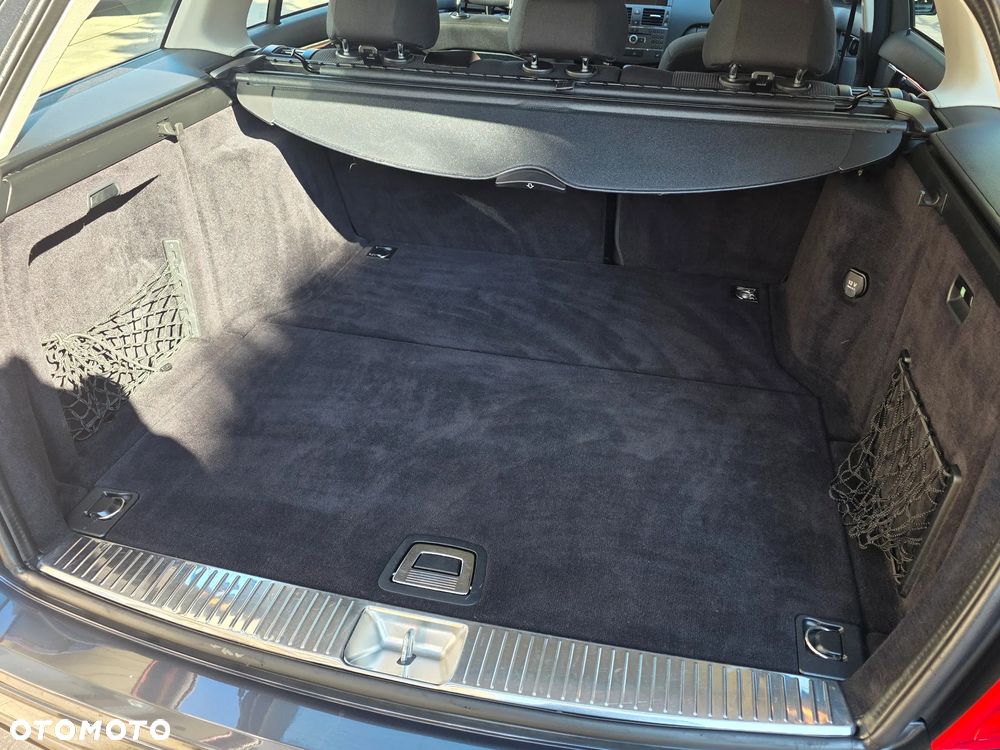 Mercedes-Benz Klasa C 200 Kompressor Elegance - 28