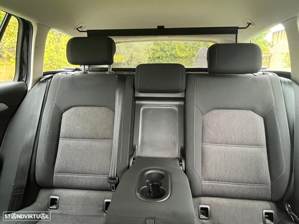 VW Passat Variant 2.0 TDi Confortline - 2