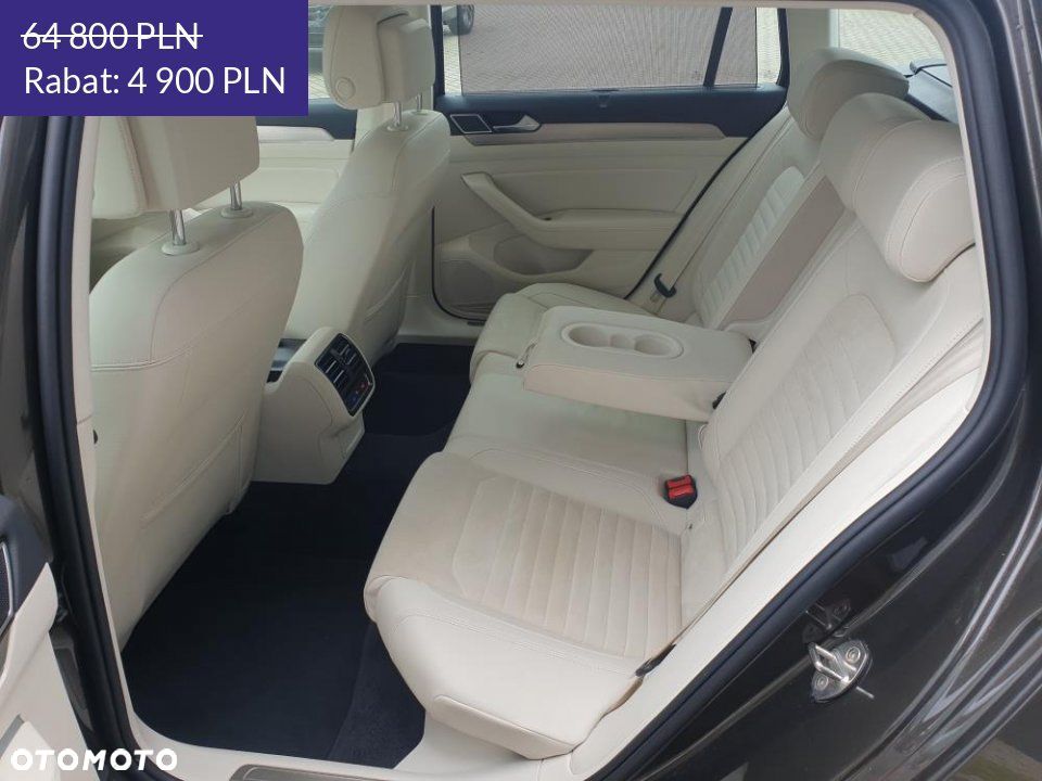 Volkswagen Passat - 28