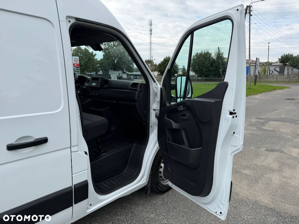 Renault Master * 2.3 / 150KM * L2H2 * Furgon / Blaszak * - 31