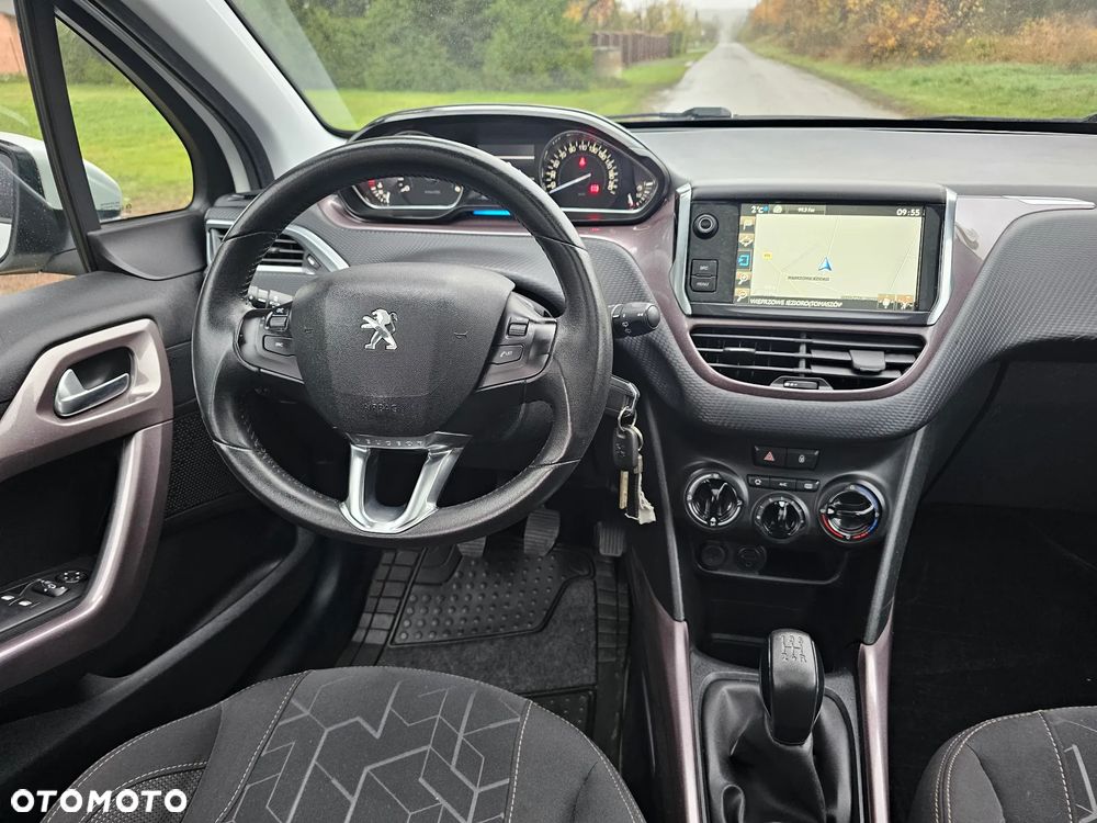 Peugeot 2008 e-HDi FAP 92 STOP & START Allure - 9