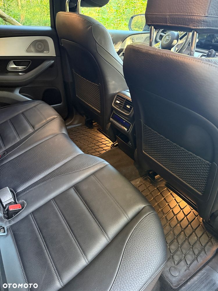 Mercedes-Benz GLE - 22