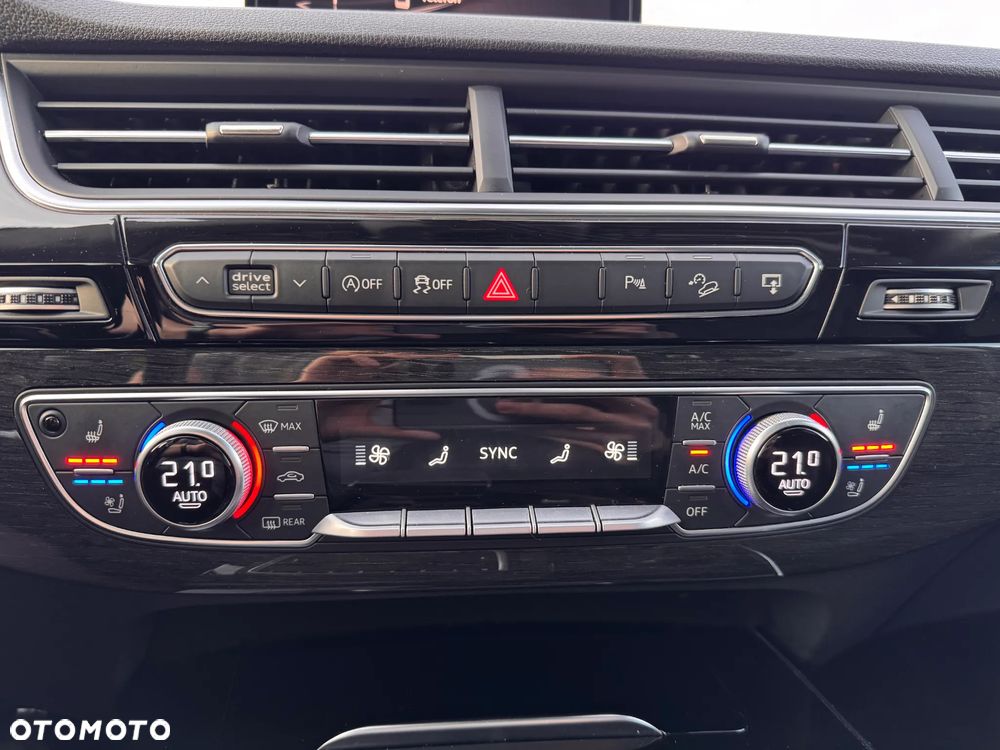 Audi Q7 - 17