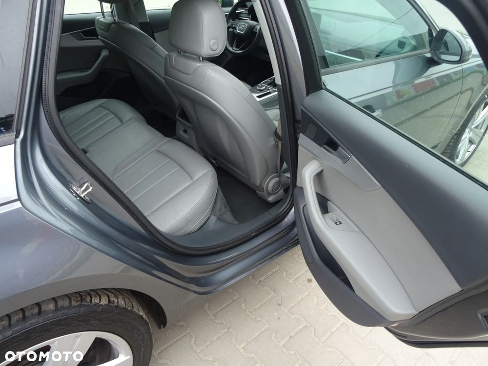Audi A4 Avant 2.0 TDI - 14