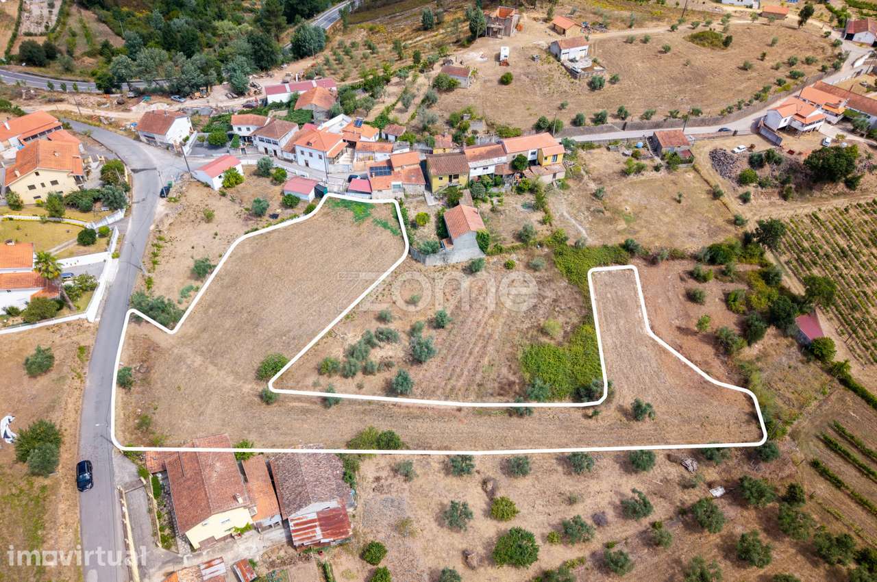 Terreno misto c/ 2100 m2 sendo 625 m2 urbanos | V.N.Poiares - Grande imagem: 2/22